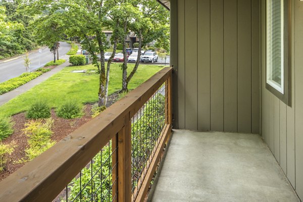 patio at Veri at Timberhill Apartments