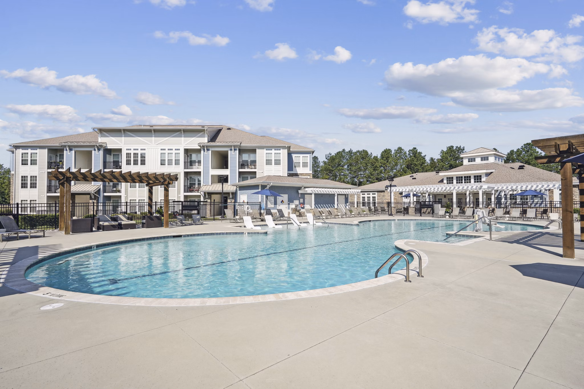 pool at Parkstone at Knightdale Apartments 