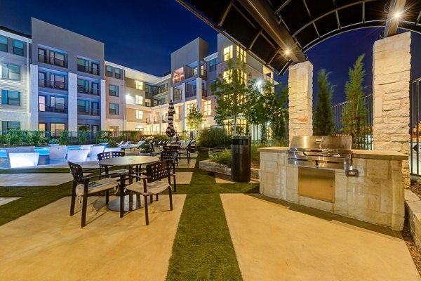 grill area at The Reflection at Montgomery Ridge Apartments