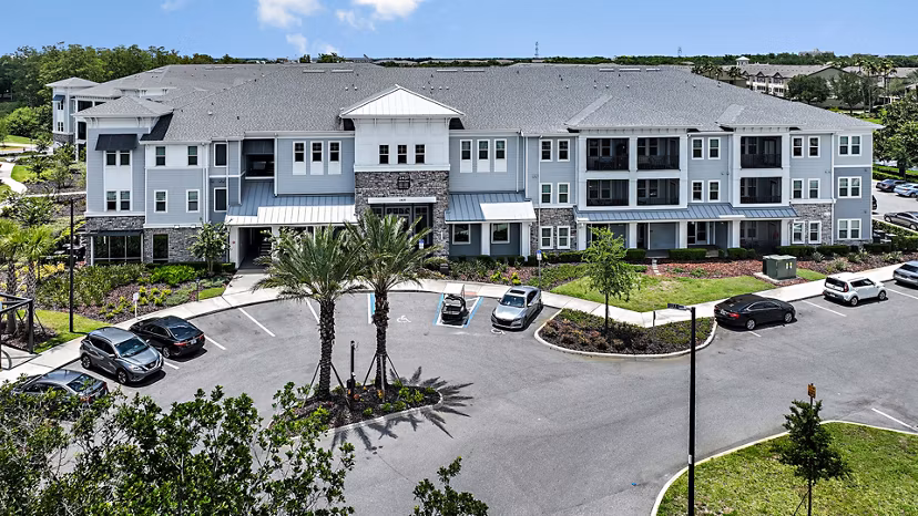 Encore Metro at Millenia: Contemporary apartment building in vibrant urban setting
