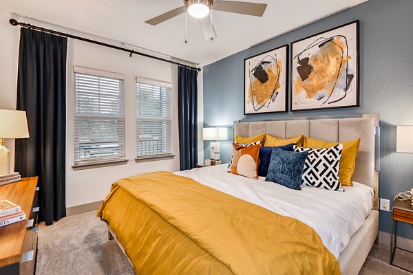 Encore Metro at Millenia: Elegant bedroom with modern decor in luxury apartments