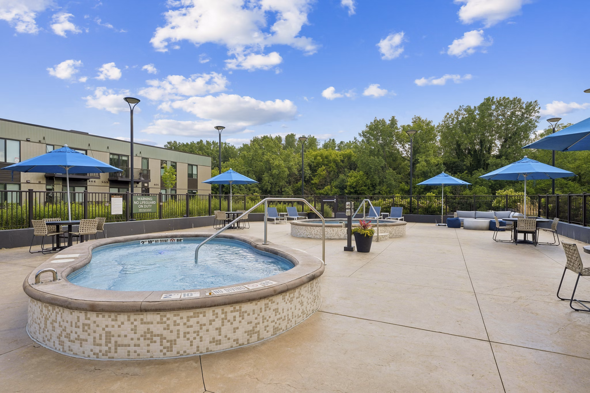 pool at Waterford Bay Apartments