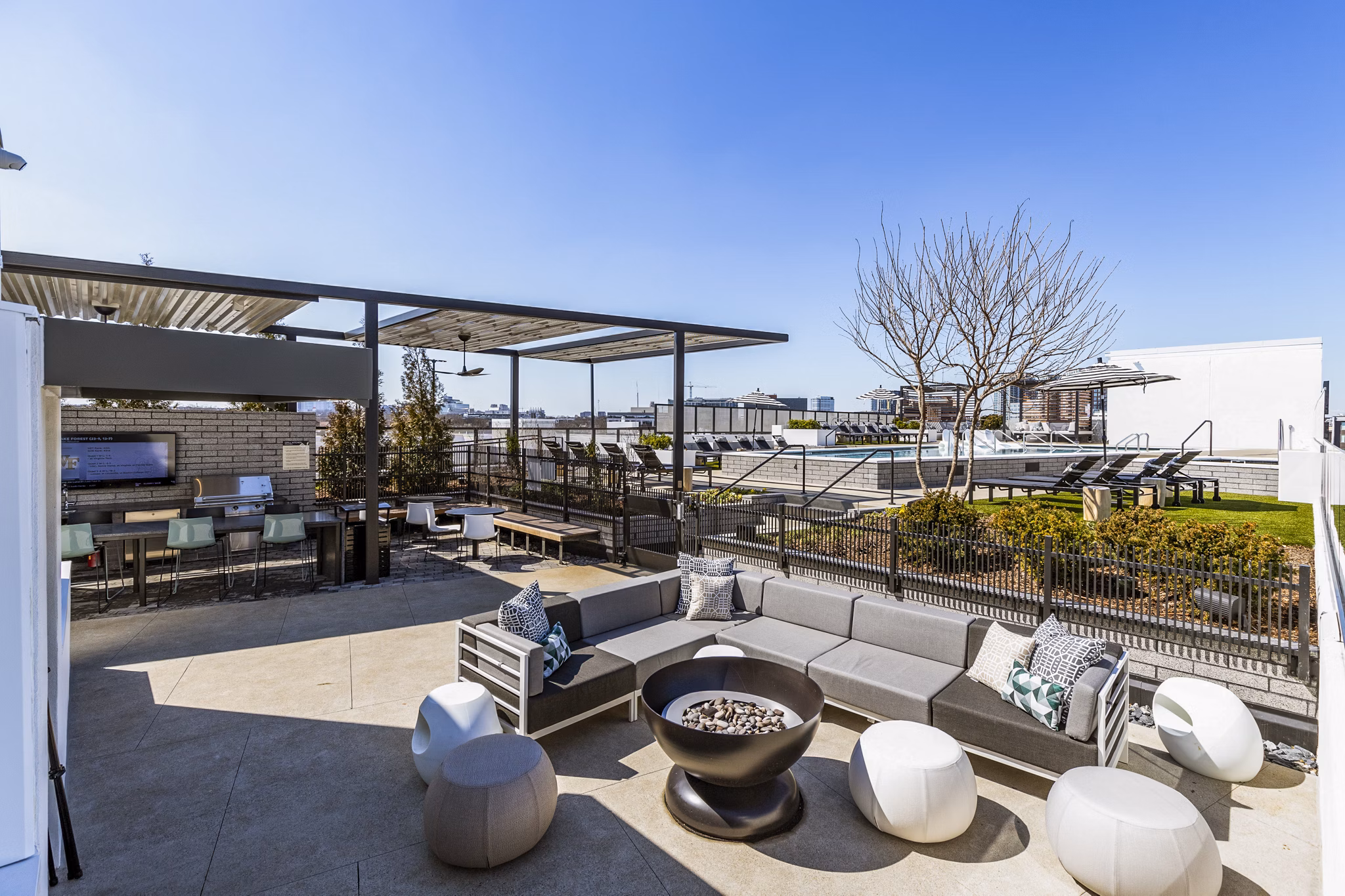 Private balcony with scenic views at Novel Edgehill Apartments, offering outdoor retreat for residents