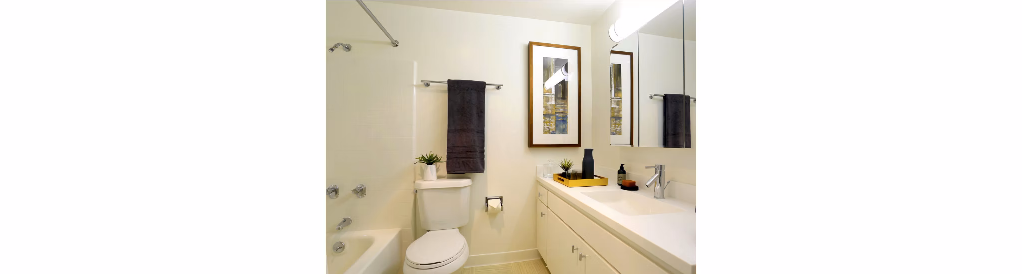 Bathroom with modern fixtures at Cathedral Hill Plaza Apartments