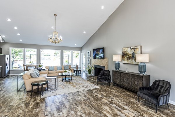 Clubhouse lobby with contemporary design at Ravens Crest Apartments