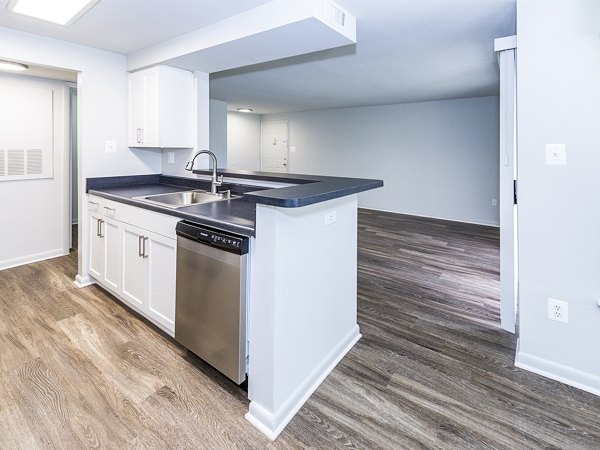 kitchen at Ravens Crest Apartments