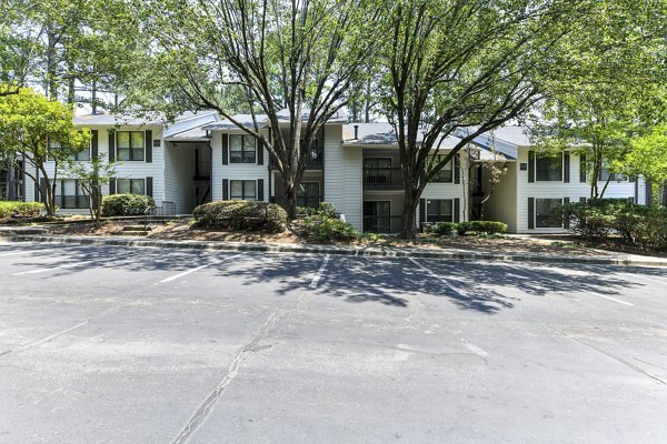 exterior at Avana Chase Apartments