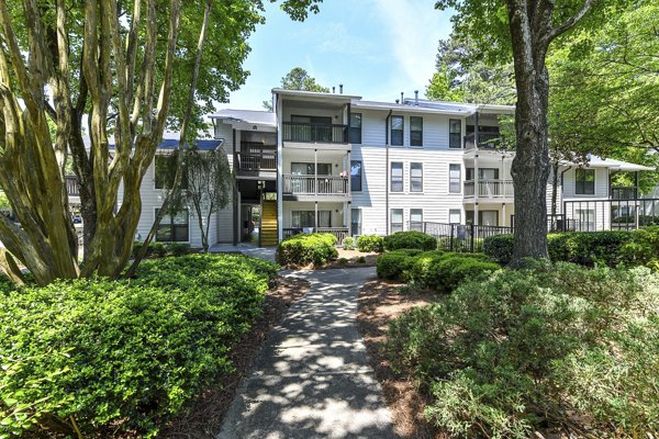 exterior at Avana Court Apartments