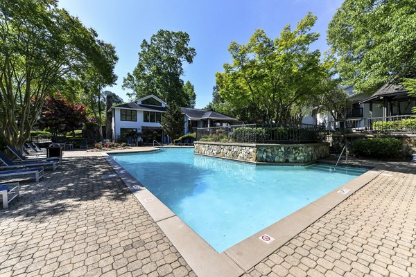 pool at Avana Court Apartments