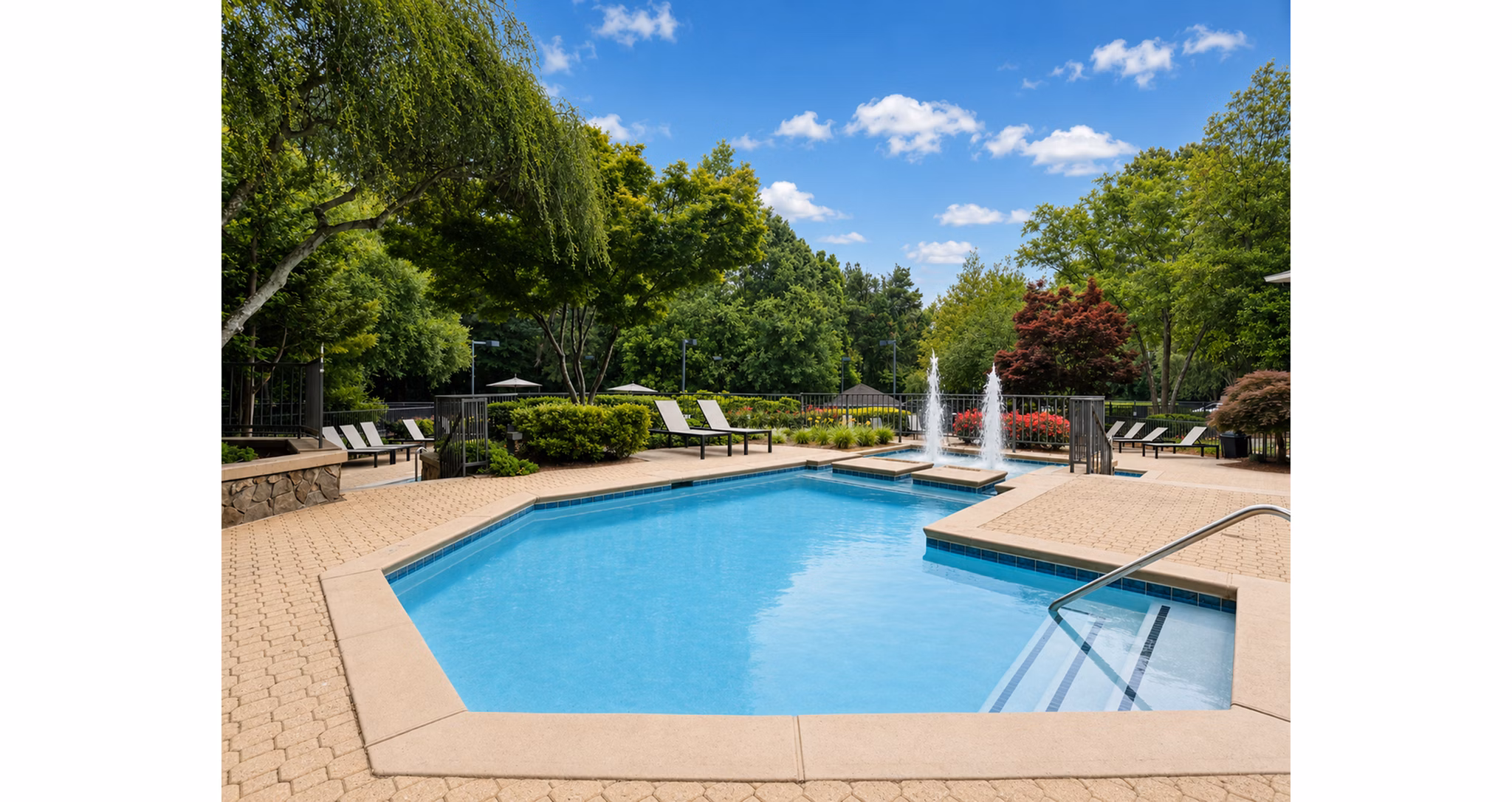 Pool at Avana Court Apartments