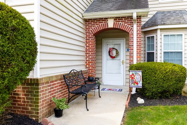 exterior at HeatherGate at Oxford Valley Apartments