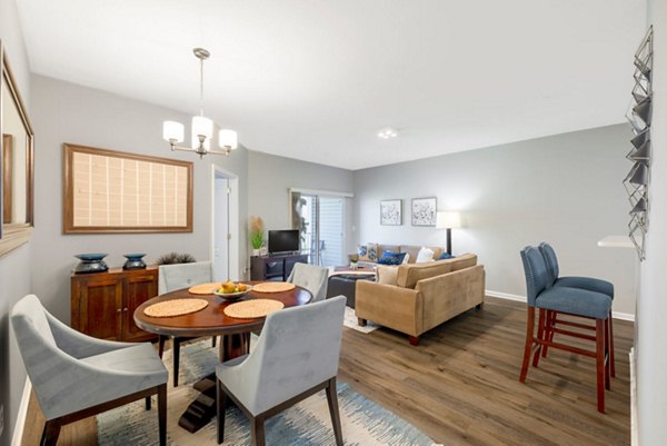 Elegant dining area with modern furnishings at HeatherGate at Oxford Valley Apartments