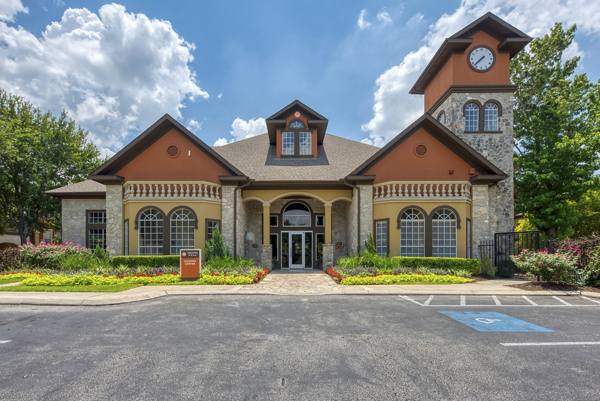 exterior at Preston Peak Apartments