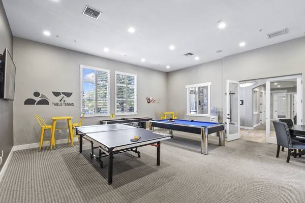 game room at Ridgeview Apartments