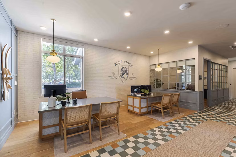 clubhouse at Blue Ridge - Palomino Park Apartments 