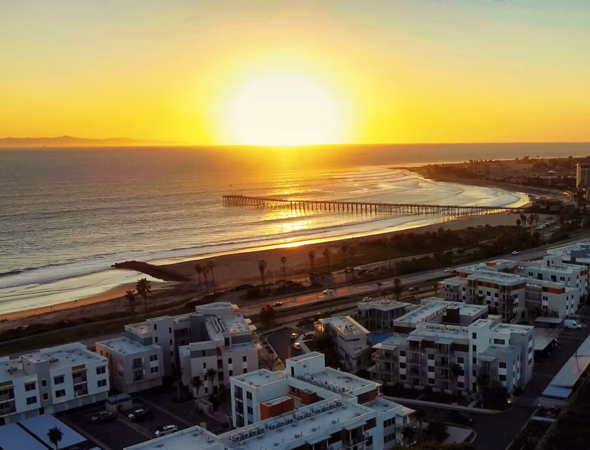 Coastline Ventura Apartments: Scenic ocean view apartments in Ventura, California