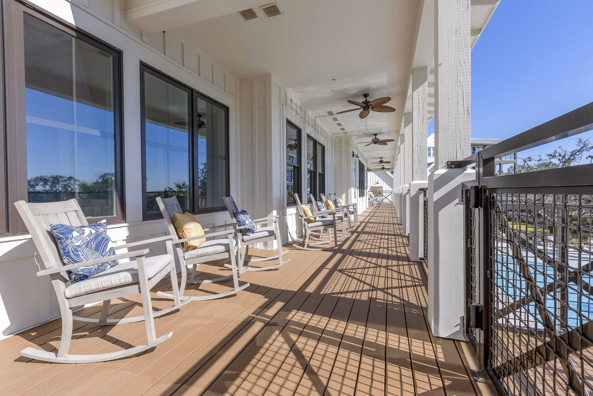 patio at Atlantic Beach House Apartments