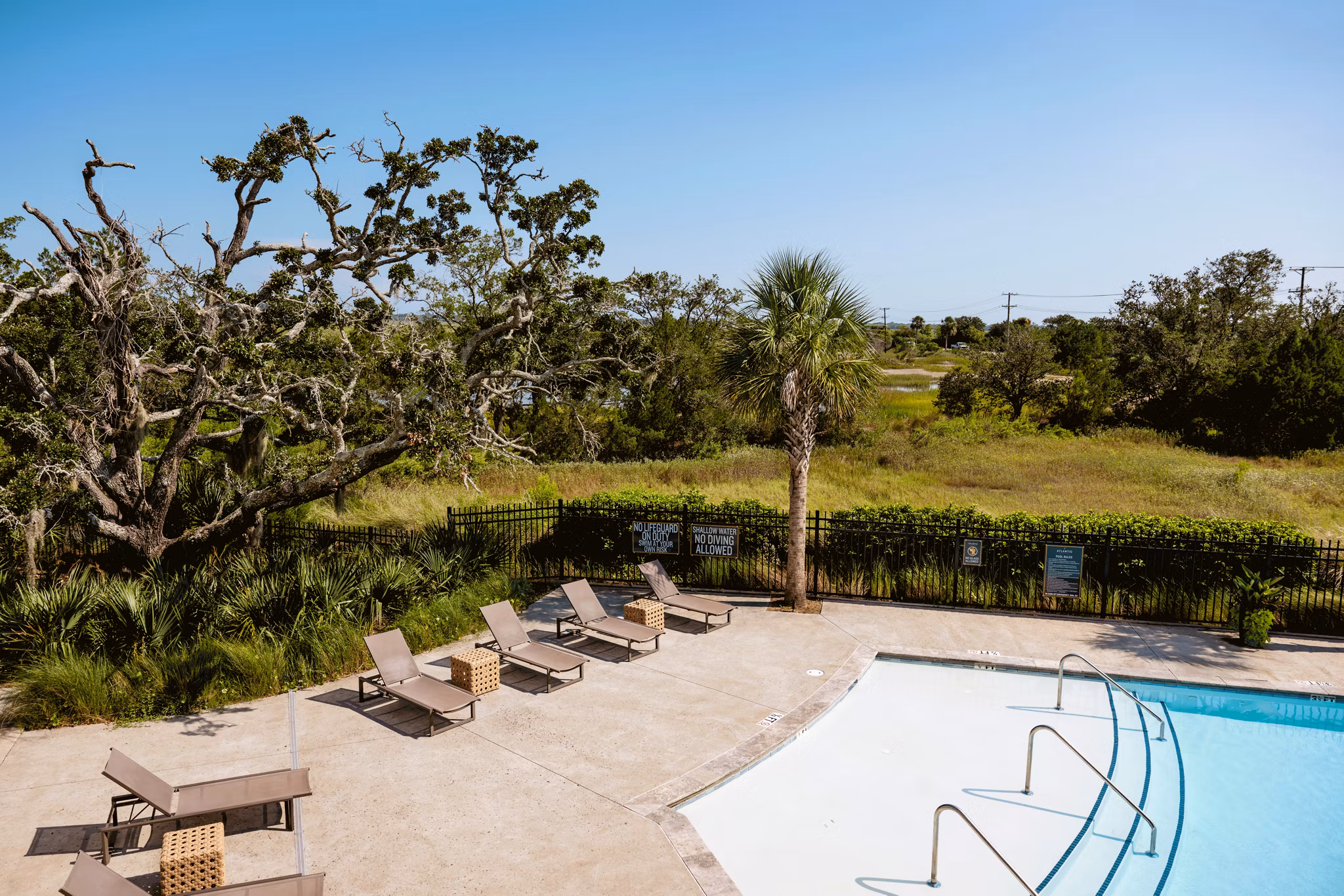 pool at Atlantic Beach House Apartments
