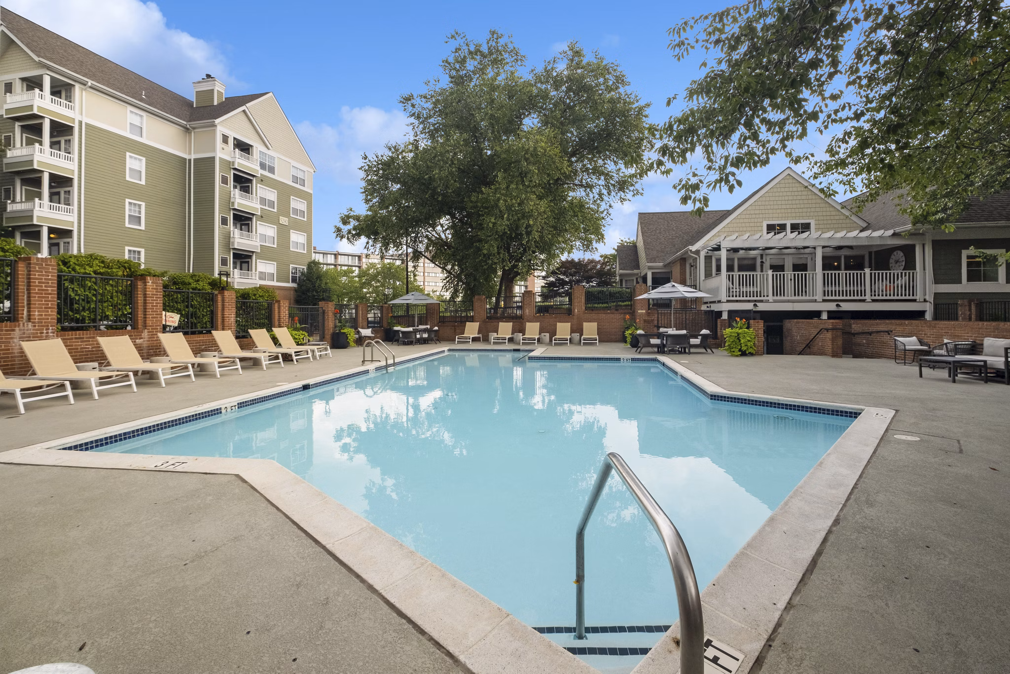 pool at Arbors on Duke Apartments