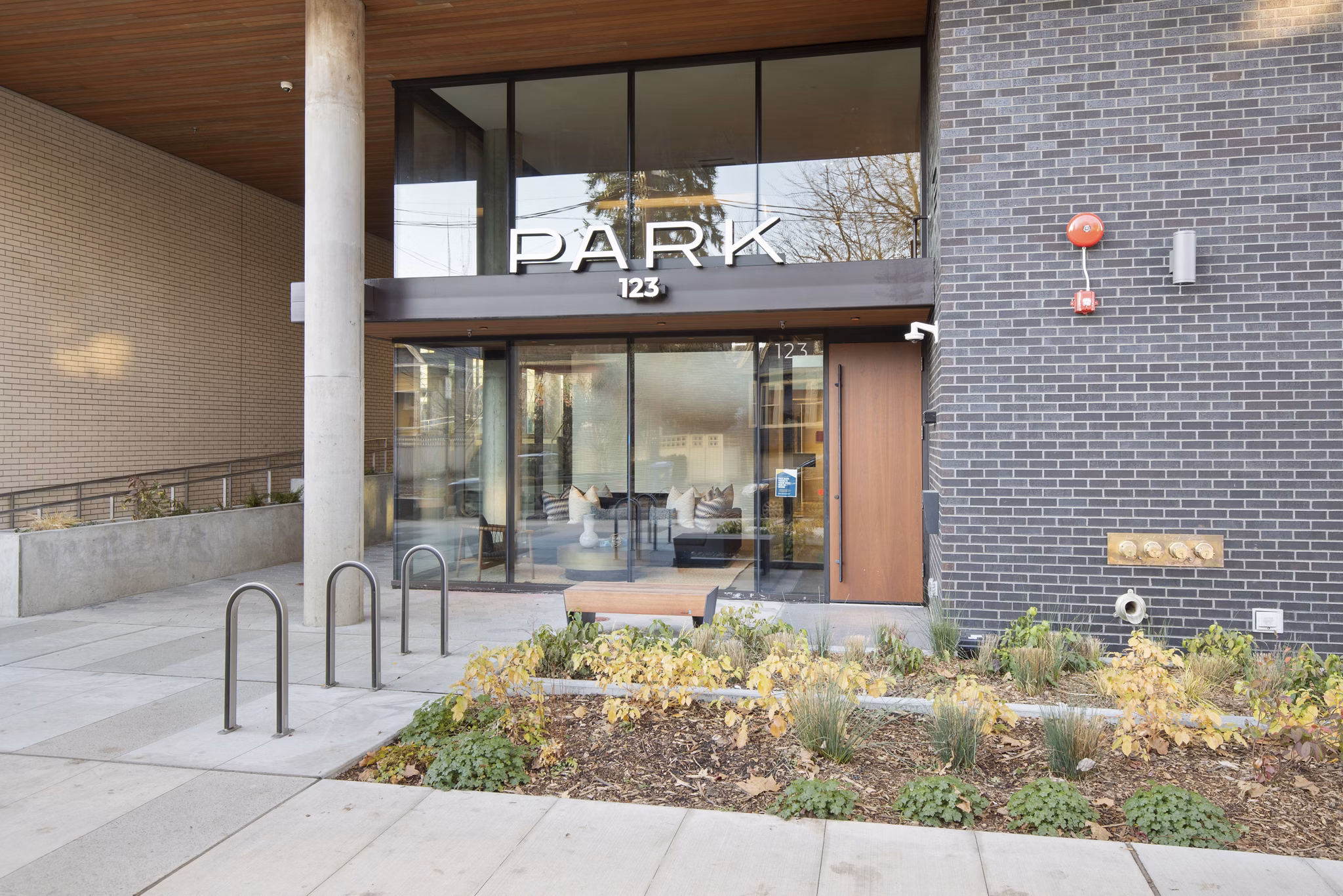 Connection on Broadway: Contemporary of luxury apartments in prime location