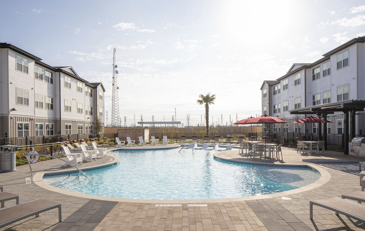 Pool at Prose South Main (5 of 8)