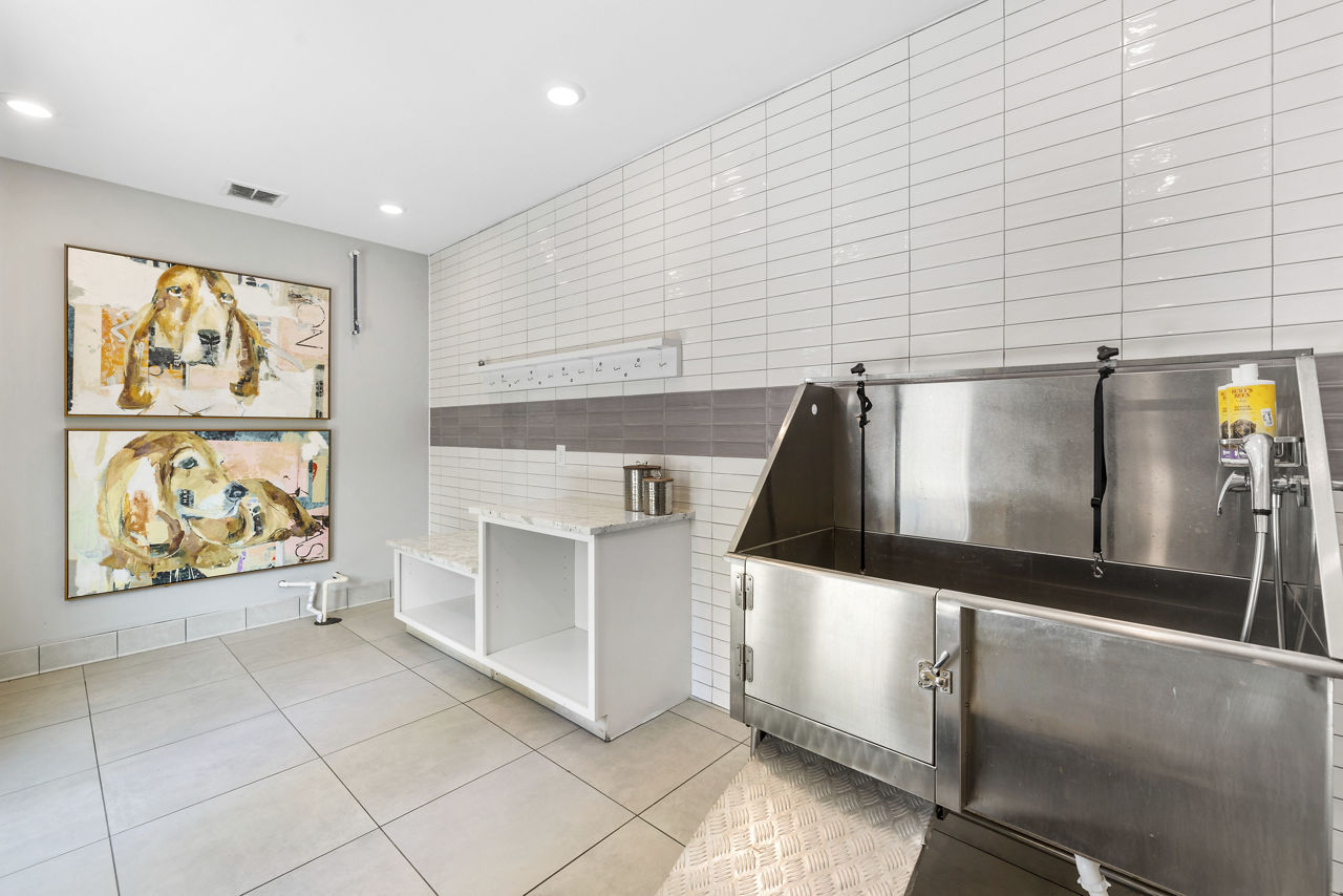 Pet wash at Eventide Apartments