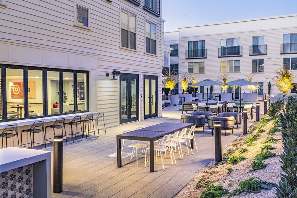 The Grand at Bayfront Apartments