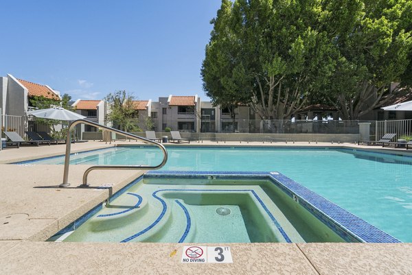 pool at Avana Cordoba Apartments