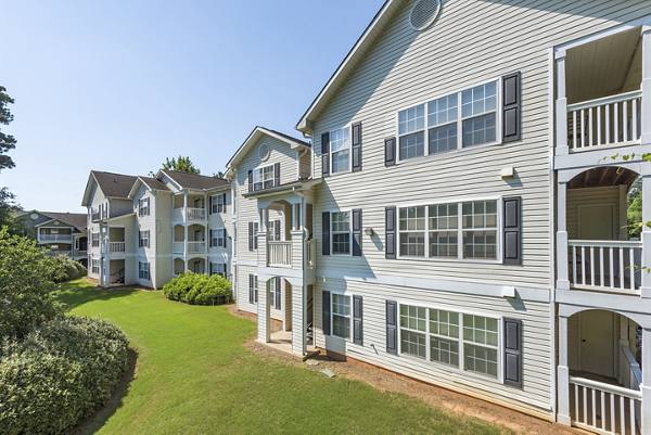 building at The Oxford Apartments