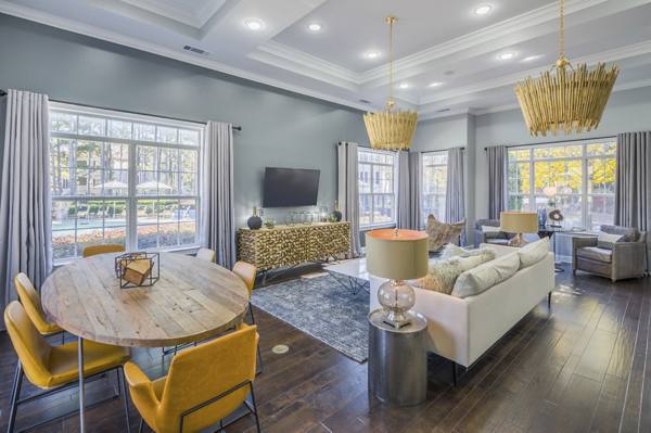 clubhouse at The Oxford Apartments