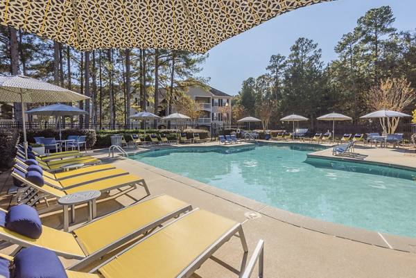 pool at The Oxford Apartments