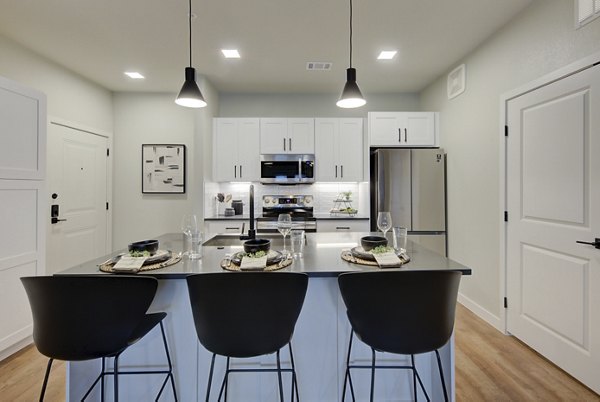 dining room at Tacara at Crosswinds Apartments