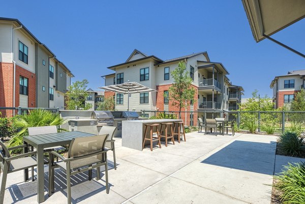 grill area at Tacara at Crosswinds Apartments