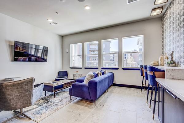 clubhouse at Polaris Junction Apartments