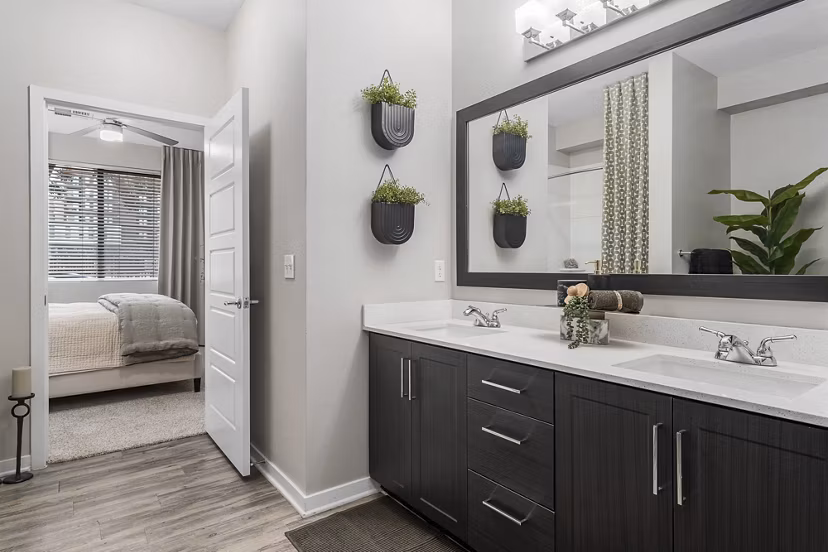 bathroom at 601 PAX Apartments
