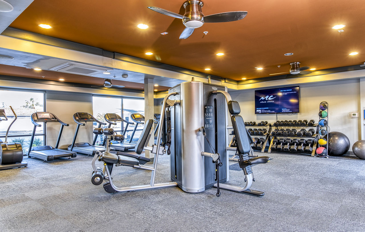 Gym at 601 Pax (3 of 4)
