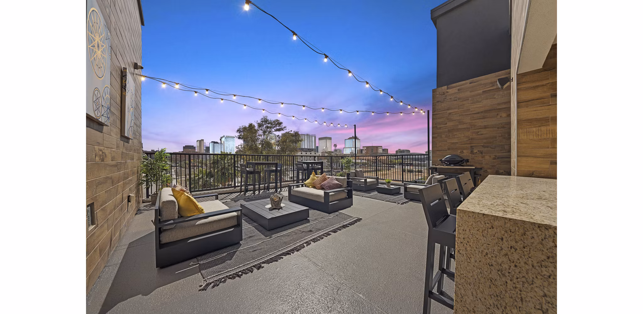 grill area at 601 PAX Apartments