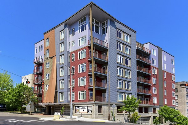 Hanna Heights: Modern luxury apartments in Tacoma