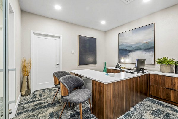 Avana Chestnut Hills: Modern clubhouse and leasing office for luxury living