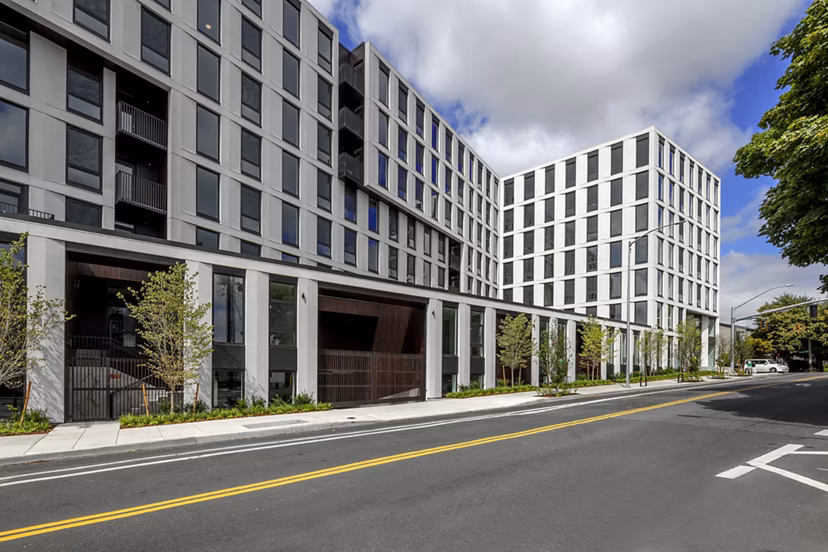 The Payton Apartments: Modern luxury apartments in vibrant urban setting