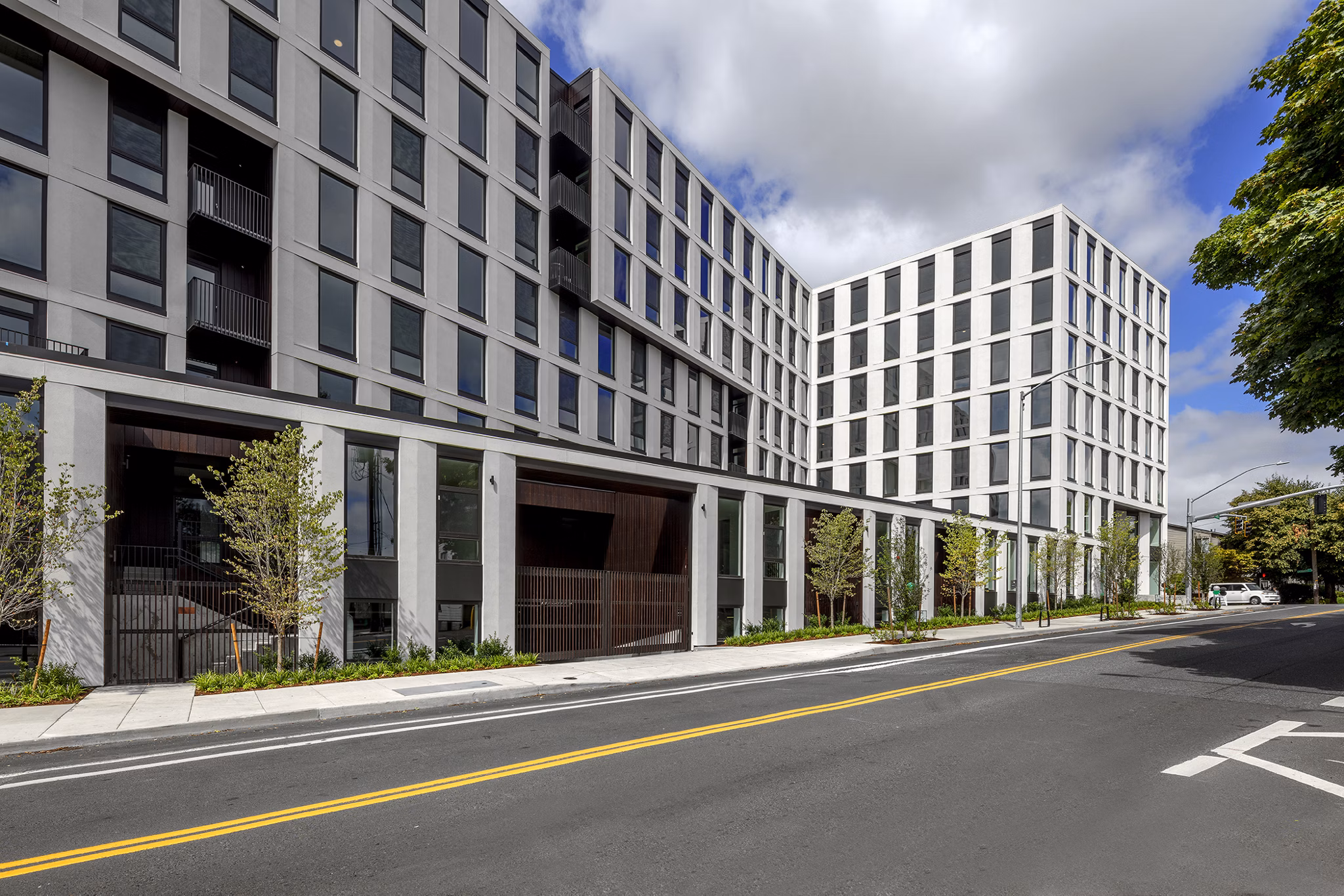 The Payton Apartments: Modern luxury apartments in vibrant urban setting