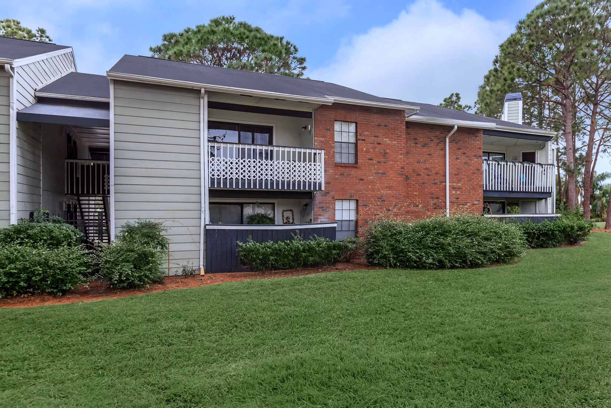 exterior at Avana Coachman Apartments 