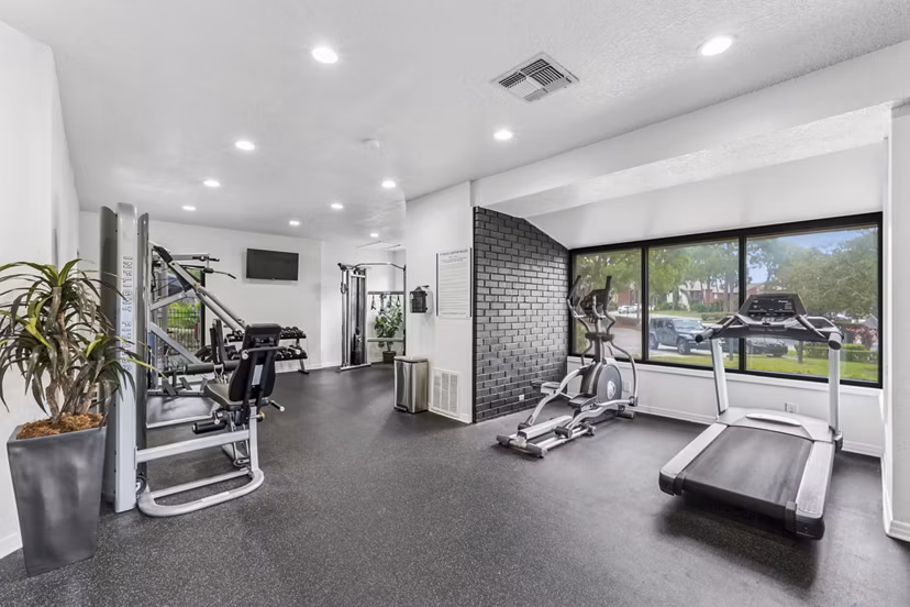 fitness center at Avana Coachman Apartments