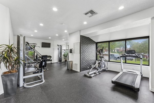 fitness center at Avana Coachman Apartments