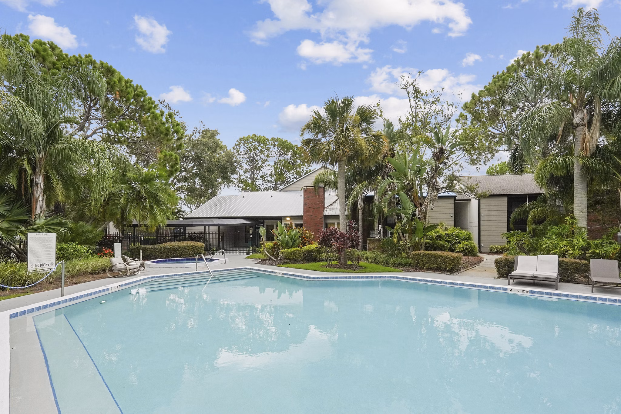 pool at Avana Coachman Apartments