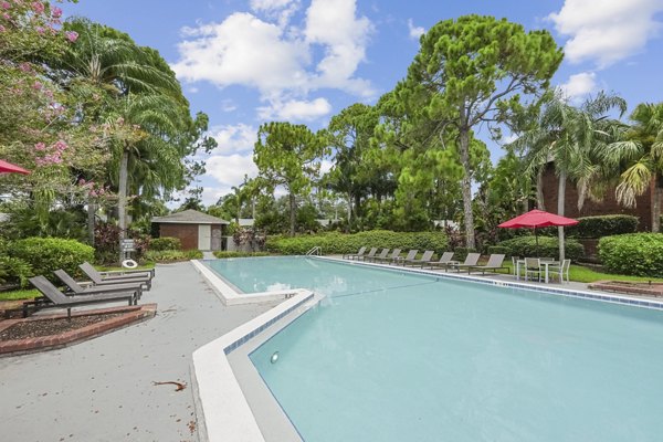 pool at Avana Coachman Apartments