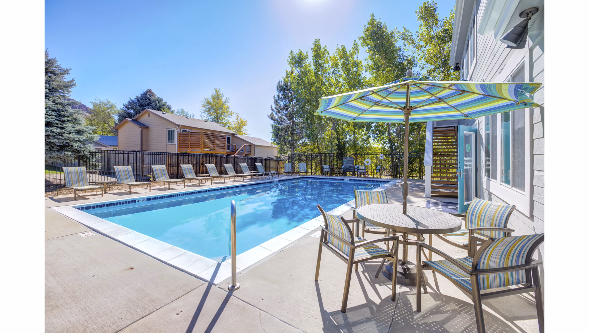 pool at Altitude Apartments 