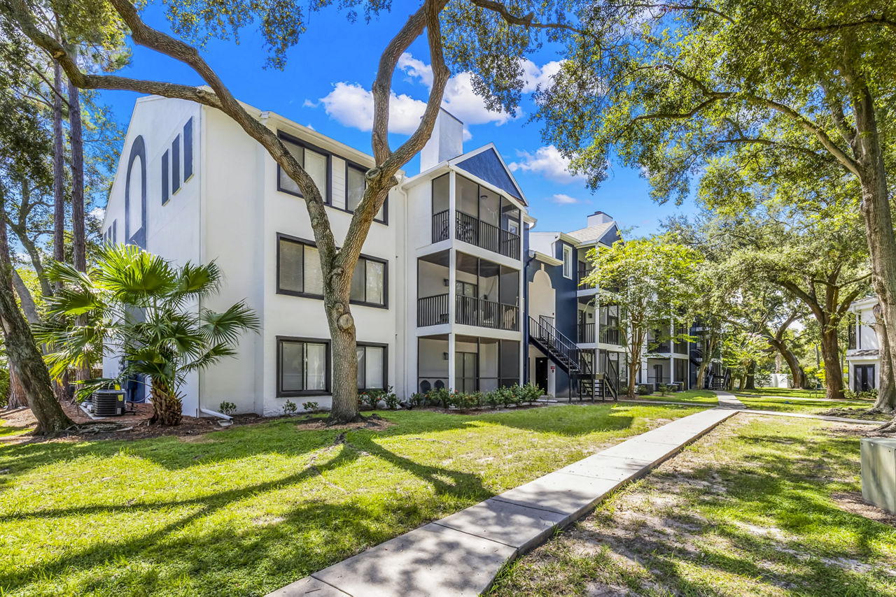Avana Lakeview Clearwater Fl 9 of 12