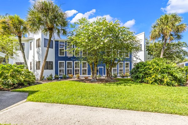Avana Lakeview: Contemporary luxury apartment building in a serene lakeside setting