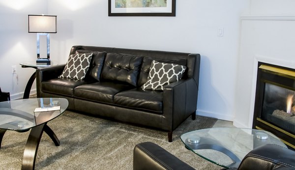 living room at Hidden Lakes Apartments